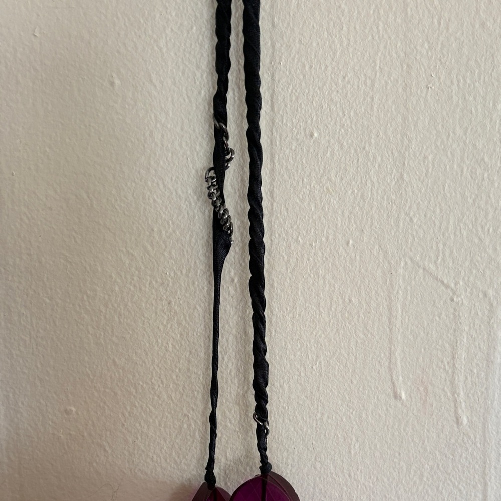 Elegant Purple Statement Necklace - Picture 6 of 8